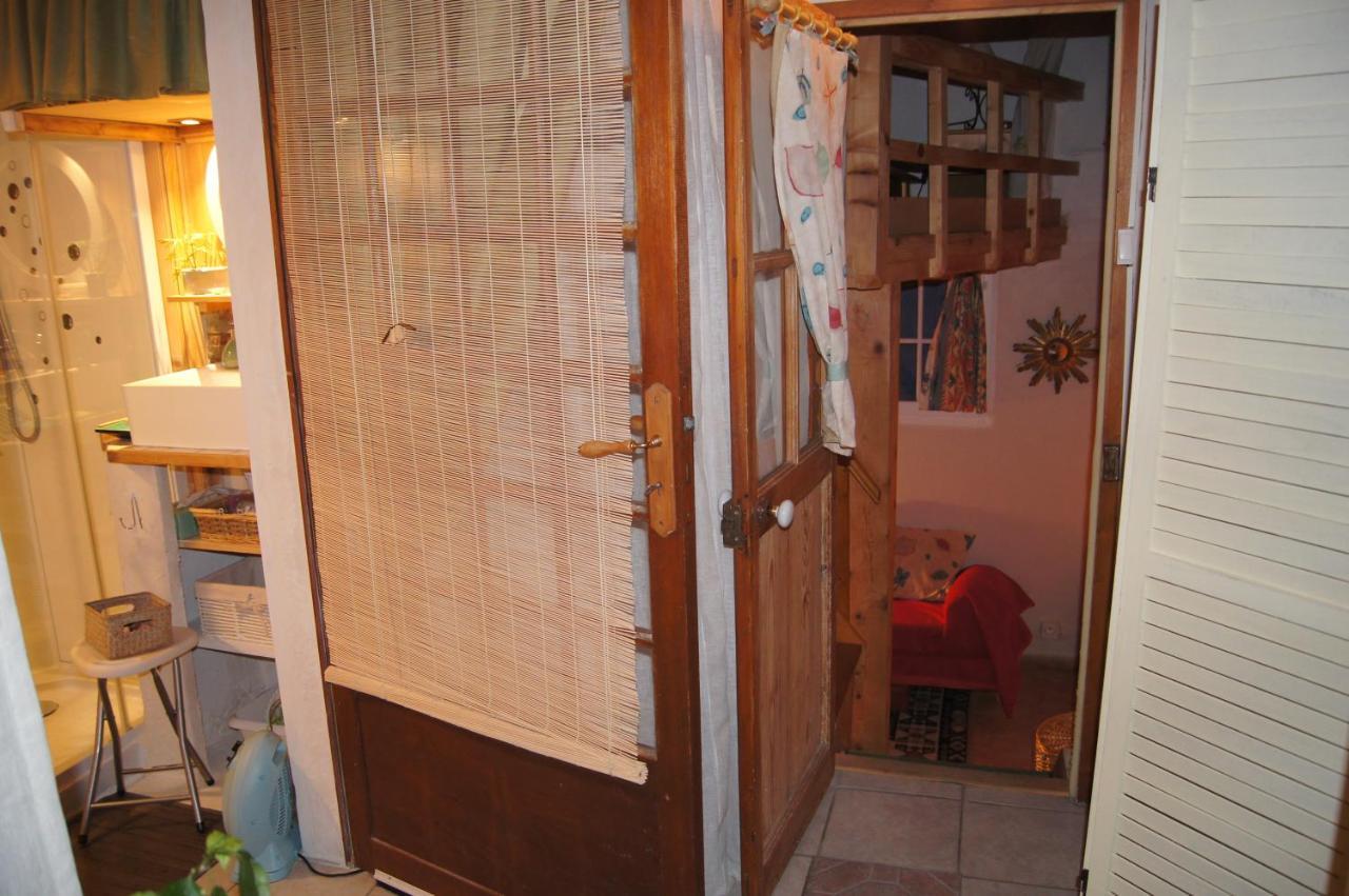 Petit Studio Atypique Et Cosy En Provence Saint-Étienne-les-Orgues Exterior foto