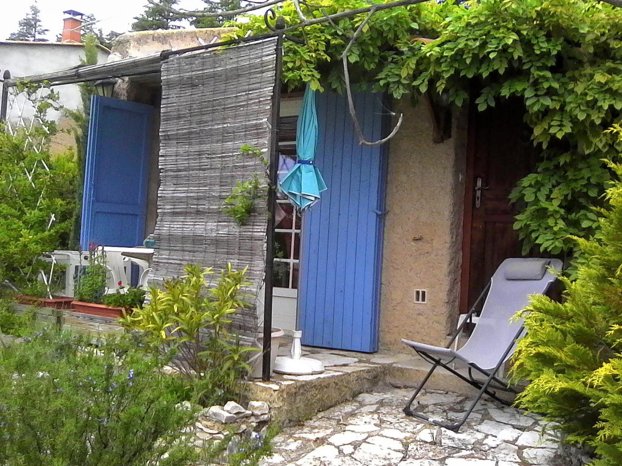 Petit Studio Atypique Et Cosy En Provence Saint-Étienne-les-Orgues Exterior foto