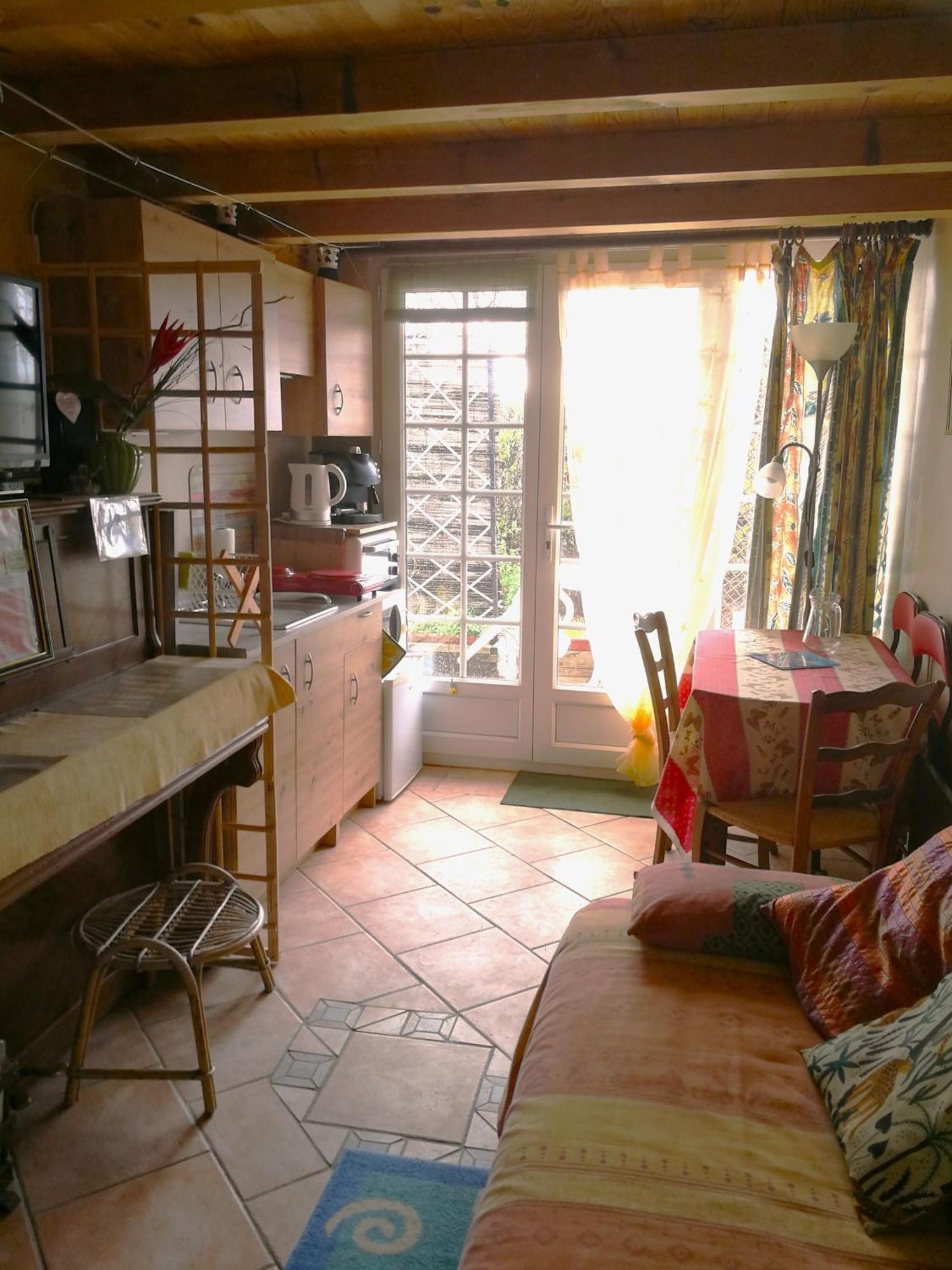 Petit Studio Atypique Et Cosy En Provence Saint-Étienne-les-Orgues Exterior foto